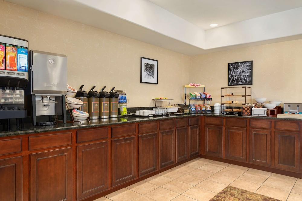 Country Inn & Suites By Radisson, Bloomington-Normal Airport, Il 외부 사진